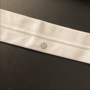 lululemon athletica Accessories - Lulu Lemon Headband lululemon athletica Accessories - Lulu Lemon Headband